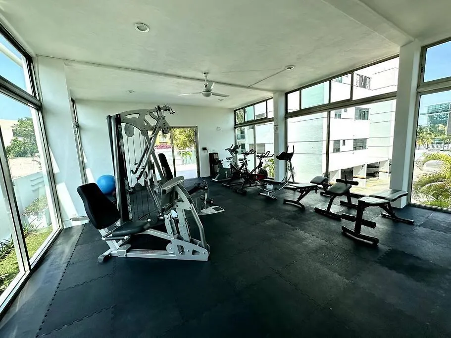 3Br Beautiful Condo With Pool Gym & Great Location Cancún Casa vacanze